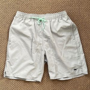 NWT Vineyard Vines Bungalow Short